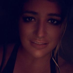 Meet your Posher, Alayna